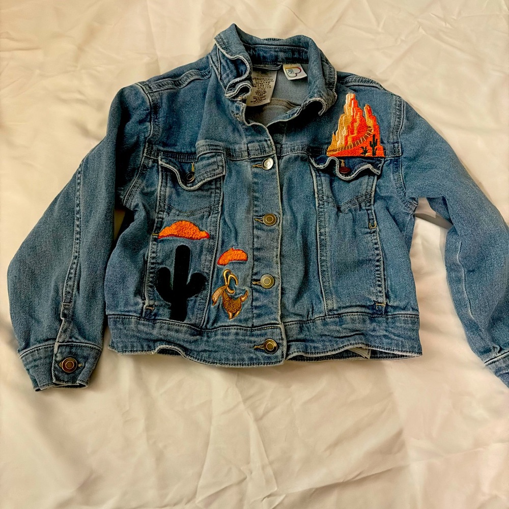 Big Thunder Mountain Inspired Embroidered Disney Ily 4ever Denim Jacket Sz. 5